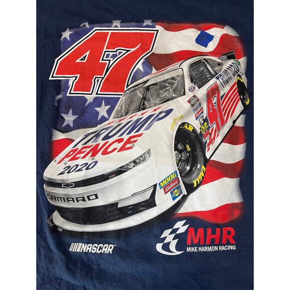 NWT Nascar Joe Nemechek Checkered Flag Trump Pence 2020 T-Shirt Size Men's Large - Picture 2 of 7